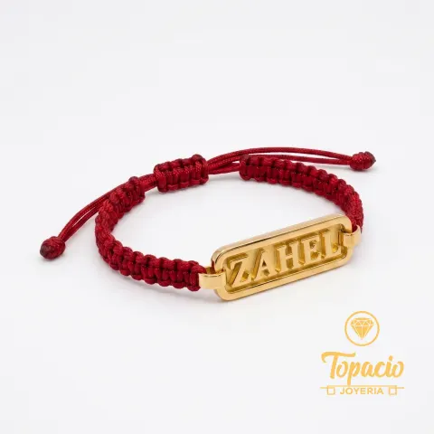 Pulsera Hilo Rojo con Placa 18K
