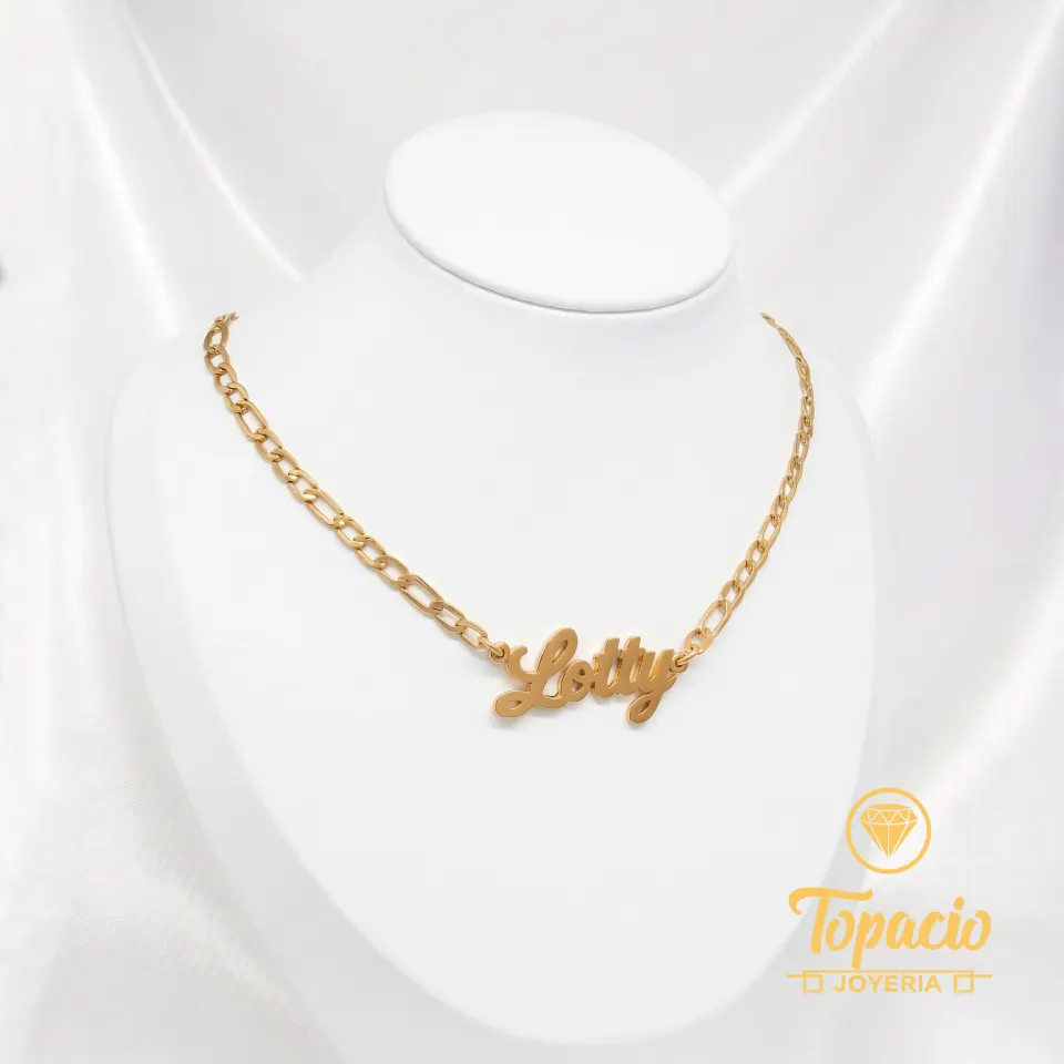 Cadena con Dije Nombre 18K