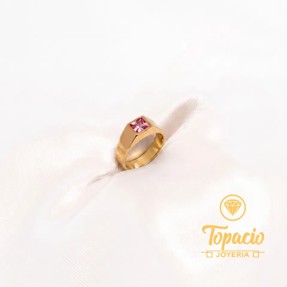 Anillo Chevalier con Piedra 18K
