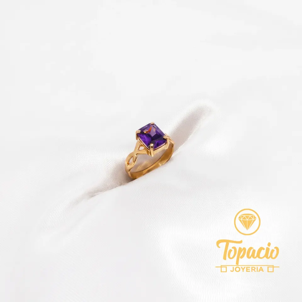Anillo Infinito con Piedra 18K