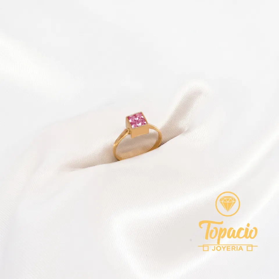 Anillo Piedra Cuadrada 18K