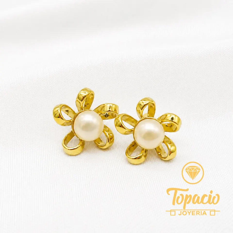 Aretes Flor Perla 18K