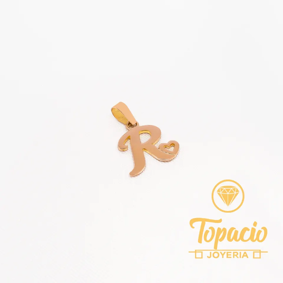 Dije Inicial “R” Corazón 18K
