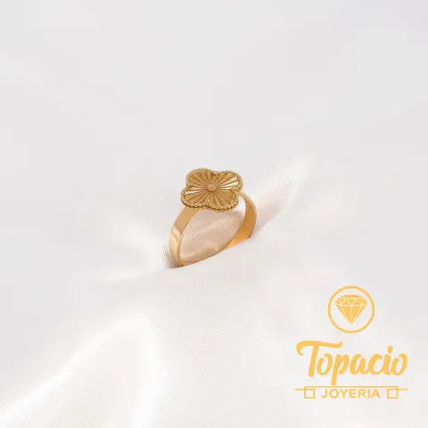 Anillo Van Cleef 18K