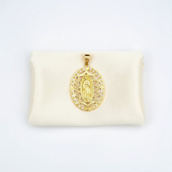 Dije Virgen de Guadalupe con Circonias en Oro 18k