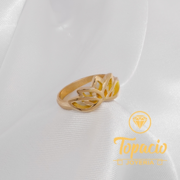 Anillo Flor de Loto 18K
