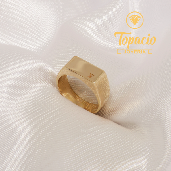 Anillo Chevalier Personalizado 18K