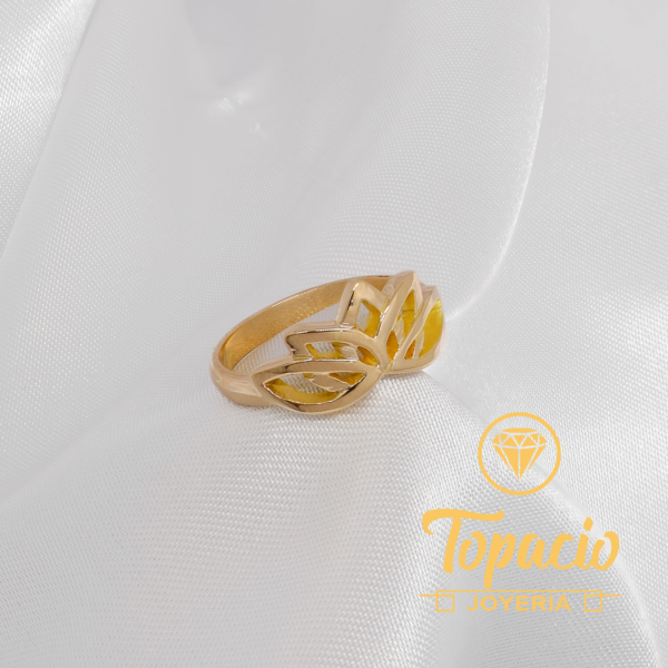 Anillo Flor de Loto 18K
