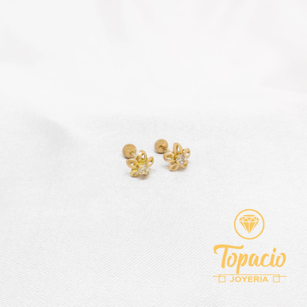 Aretes Flor con Piedra Blanca 18K